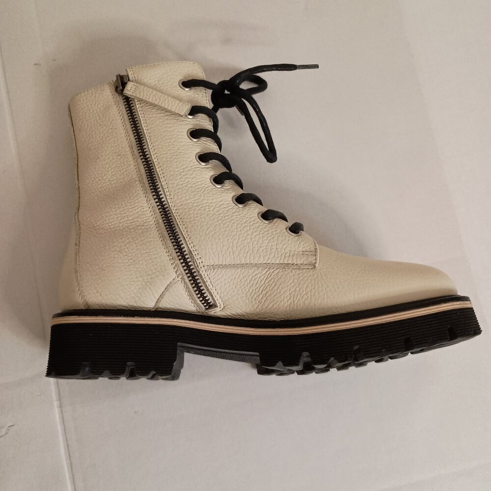 M Gemi Benedetta Leather Combat Boots Sand Beige Women’s Size 6.5 Like New - Picture 11 of 16